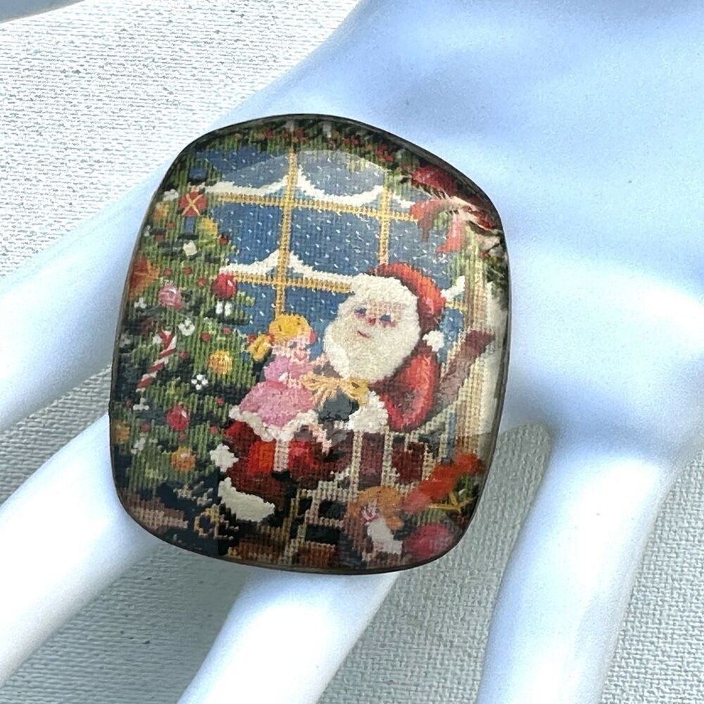 Vintage Santa brooch